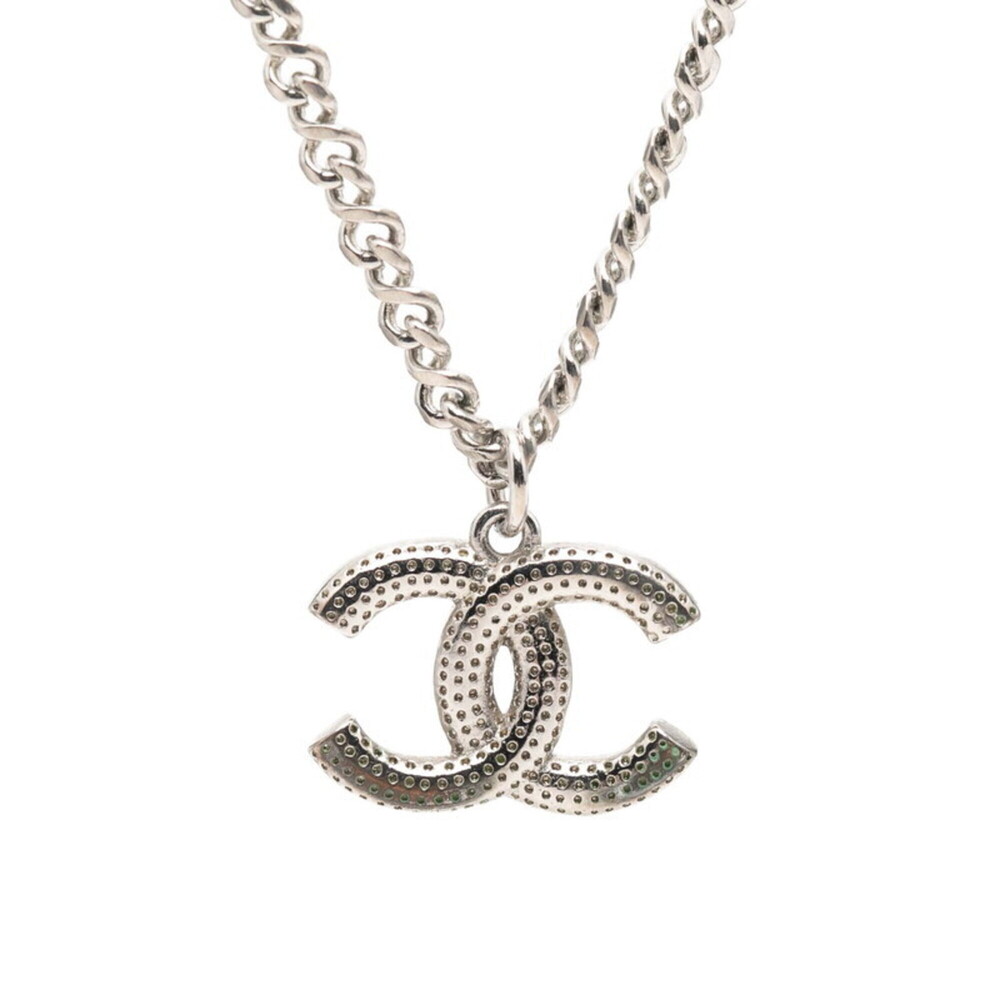 CHANEL Pearl Logo Necklace - Picture 2 of 7